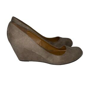 CL by Laundry Women's Shoes Size 10 Taupe Faux Suede Slip On Wedge Career Wear